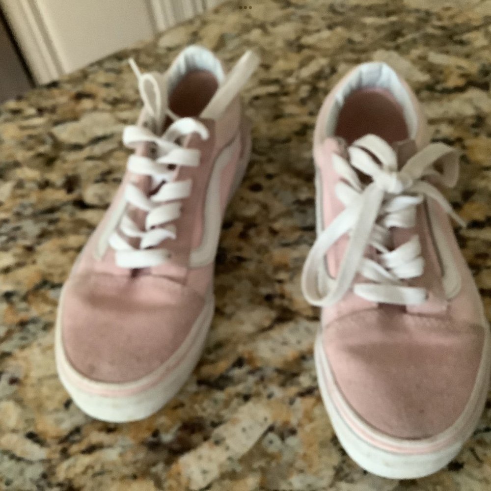 Vans youth sneaker